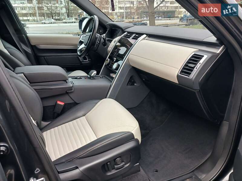 Внедорожник / Кроссовер Land Rover Discovery 2021 в Киеве