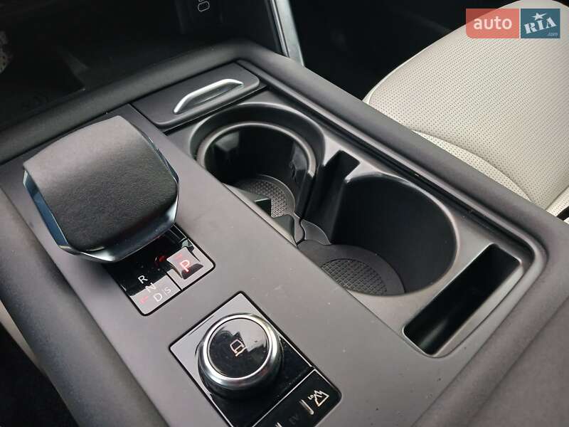 Внедорожник / Кроссовер Land Rover Discovery 2021 в Киеве