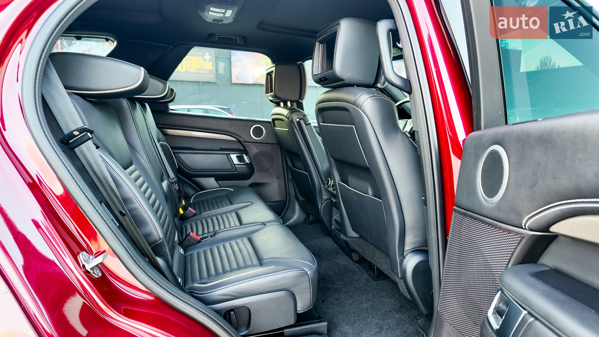 2017 Land Rover Discovery - мініатюра 10