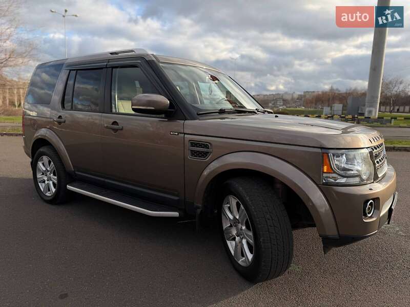 Внедорожник / Кроссовер Land Rover Discovery 2015 в Кривом Роге