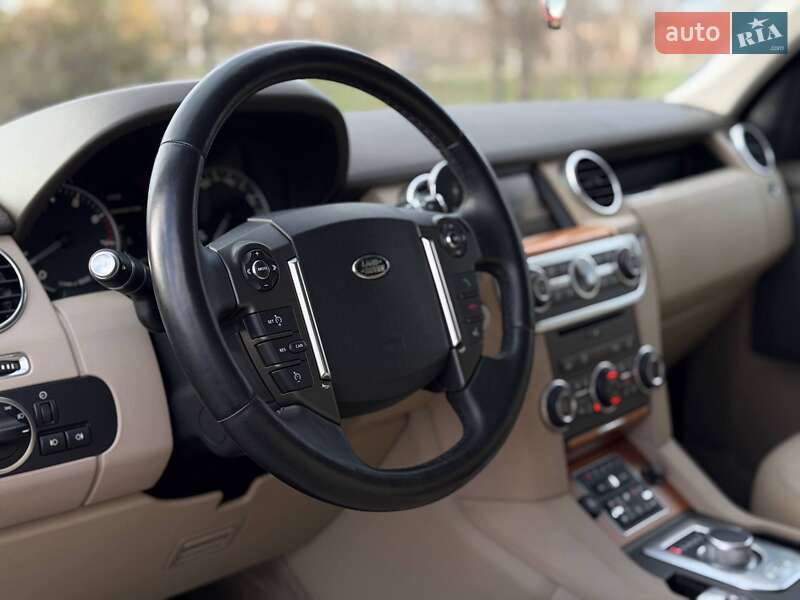 Внедорожник / Кроссовер Land Rover Discovery 2015 в Кривом Роге