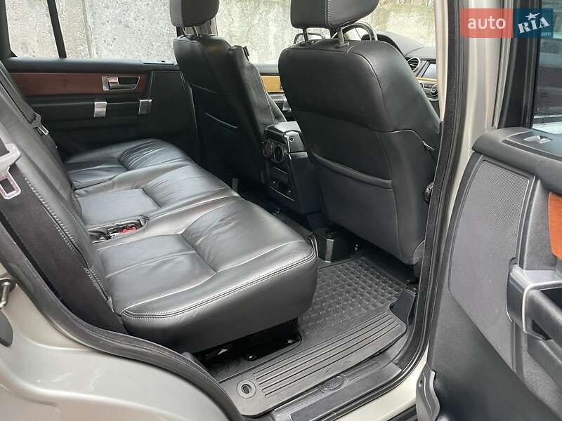 Внедорожник / Кроссовер Land Rover Discovery 2012 в Киеве