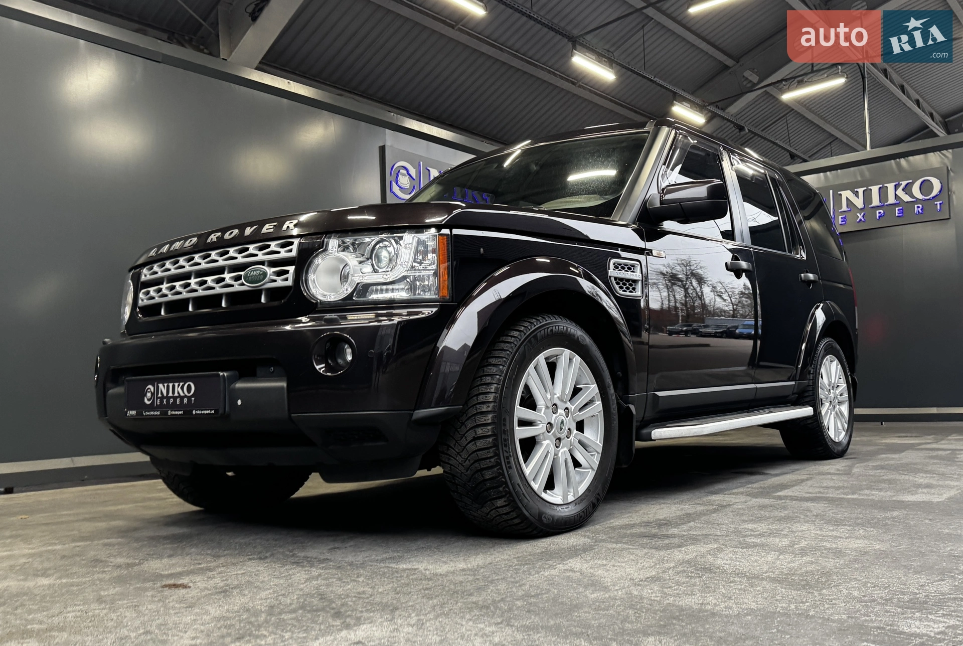 Land Rover Discovery 2011 VIN SALLAAAF4BA592626 фото оголошення 2 з 42