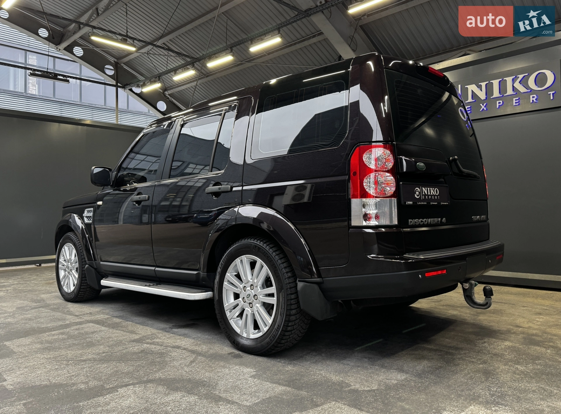 Land Rover Discovery 2011 VIN SALLAAAF4BA592626 фото оголошення 9 з 42
