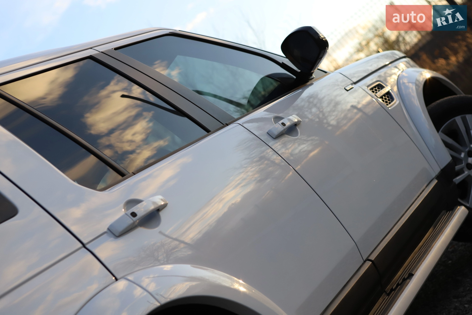 2015 Land Rover Discovery - мініатюра 55