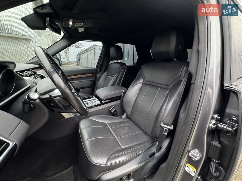 Позашляховик / Кросовер Land Rover Discovery 2017 в Ковелі