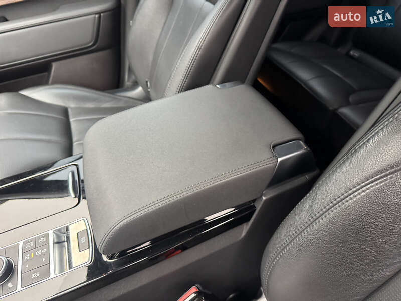 Позашляховик / Кросовер Land Rover Discovery 2017 в Ковелі