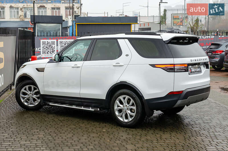 Позашляховик / Кросовер Land Rover Discovery 2018 в Києві