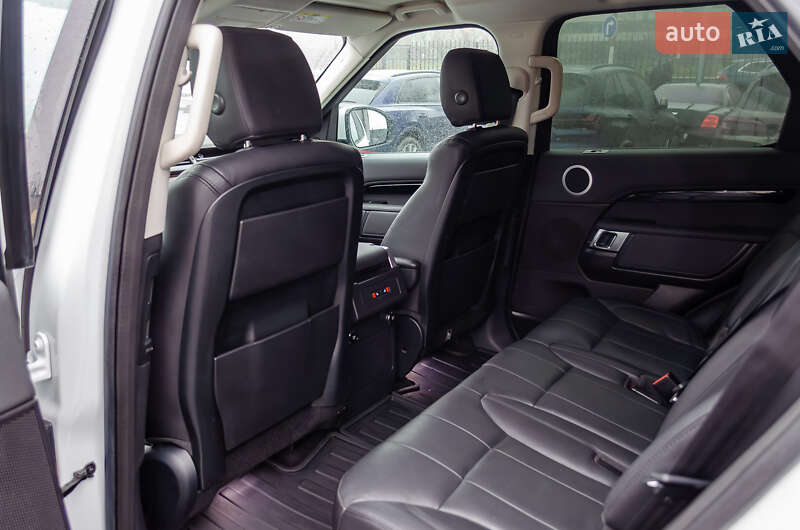 Позашляховик / Кросовер Land Rover Discovery 2018 в Києві