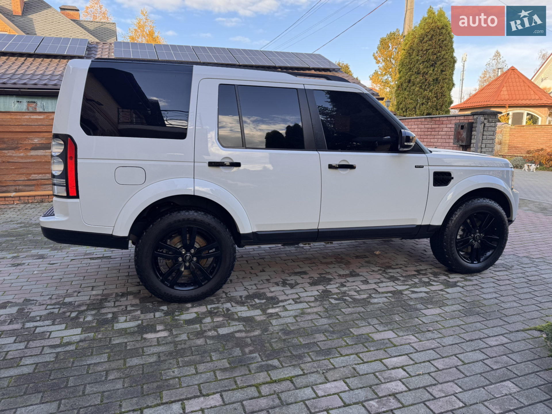 2016 Land Rover Discovery - мініатюра 11