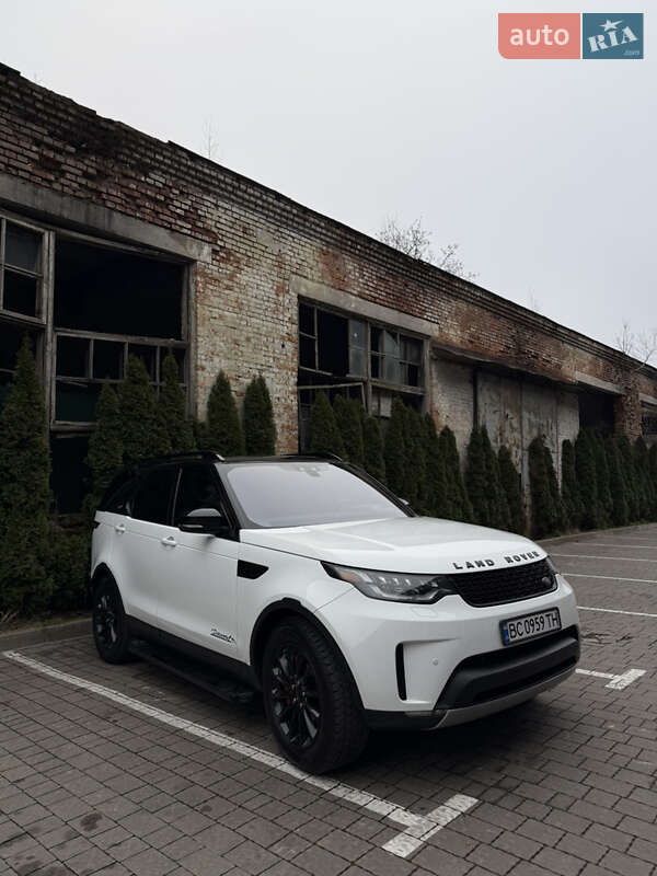 Land Rover Discovery 2018