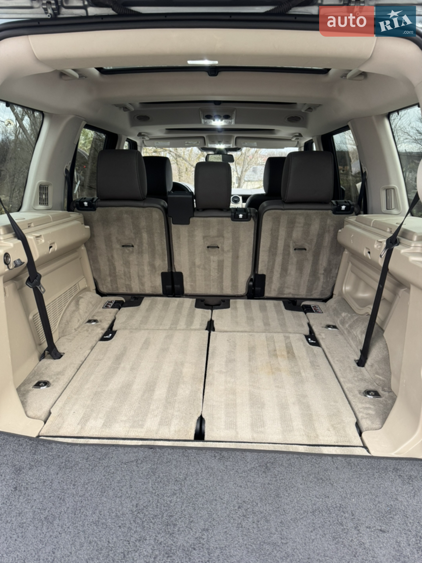 2014 Land Rover Discovery - мініатюра 9