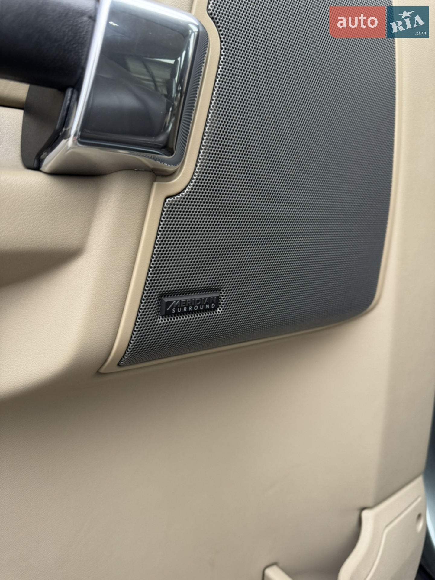 2014 Land Rover Discovery - мініатюра 13