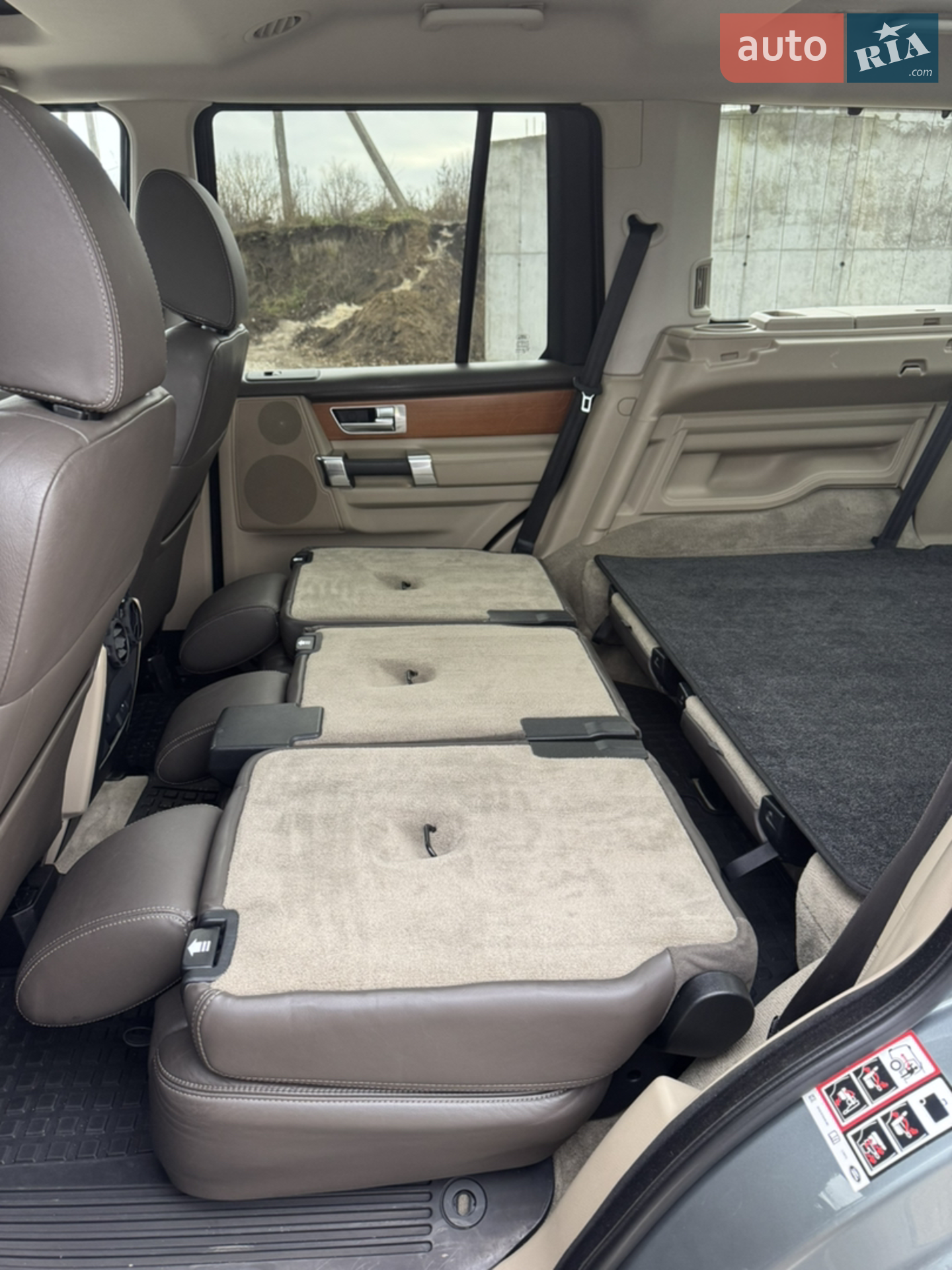 2014 Land Rover Discovery - мініатюра 34