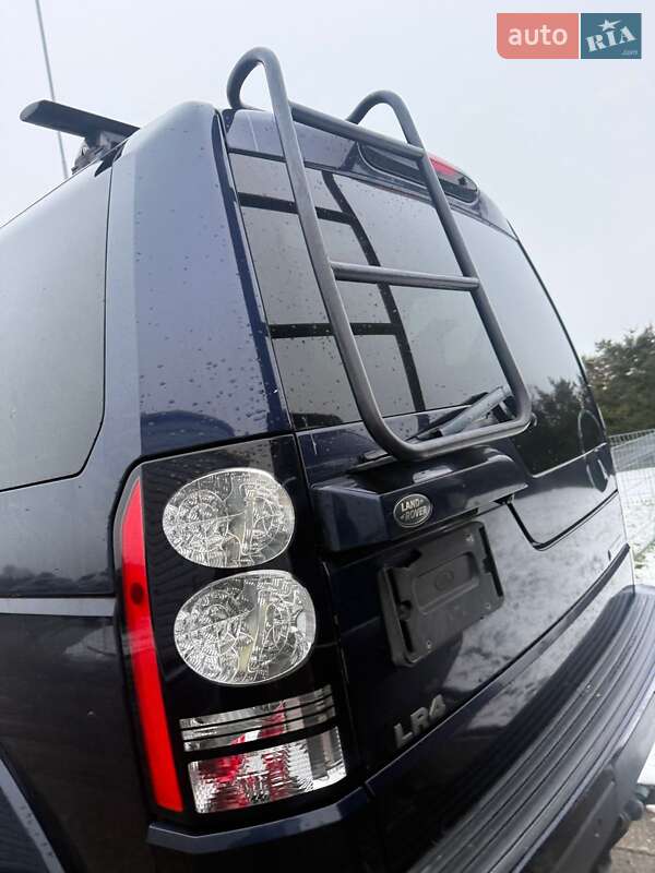 Позашляховик / Кросовер Land Rover Discovery 2015 в Черкасах