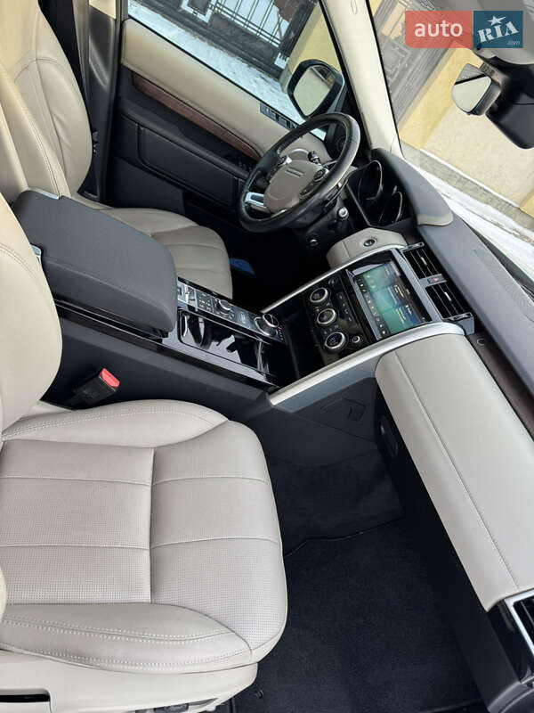Внедорожник / Кроссовер Land Rover Discovery 2017 в Львове фото 53 Внедорожник / Кроссовер Land Rover Discovery 2017 в Львове