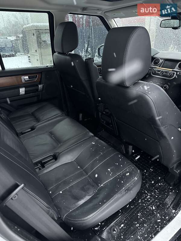Внедорожник / Кроссовер Land Rover Discovery 2015 в Львове