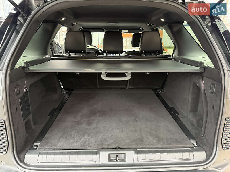 Внедорожник / Кроссовер Land Rover Discovery 2017 в Киеве