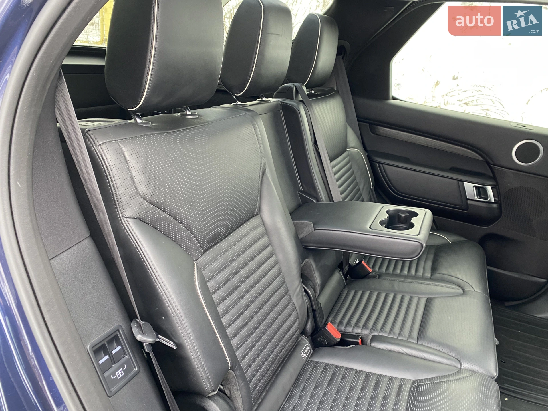 2018 Land Rover Discovery - мініатюра 66
