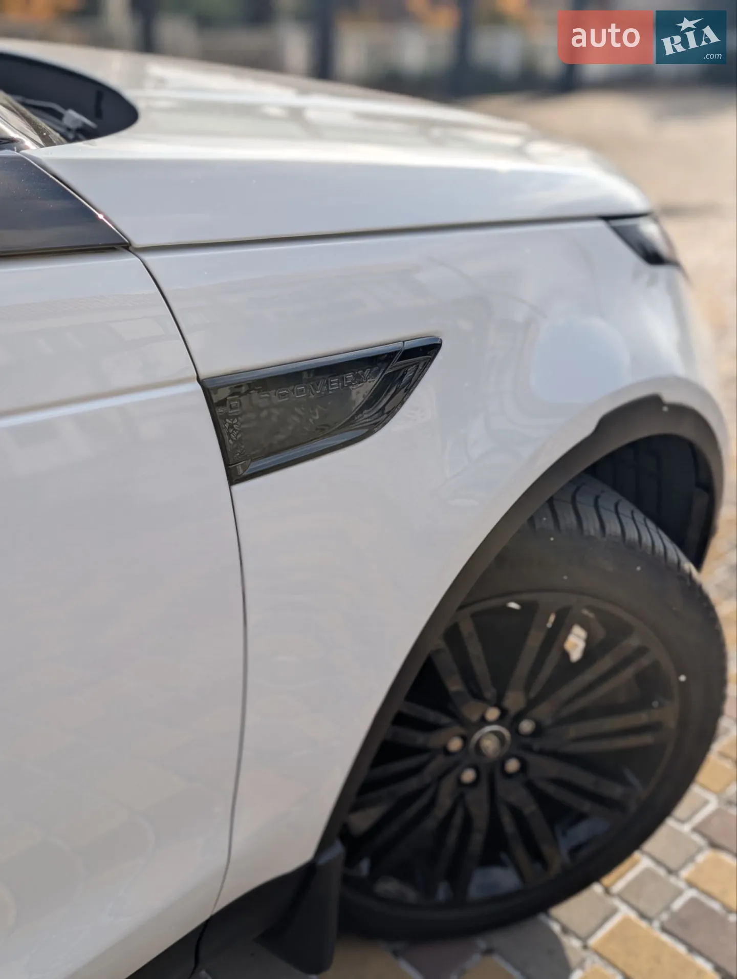 2019 Land Rover Discovery - мініатюра 19