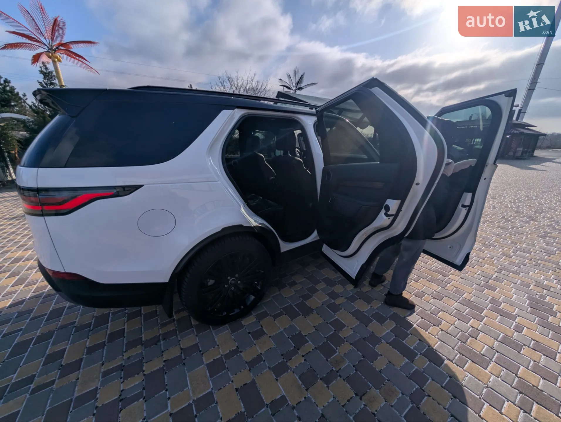 2019 Land Rover Discovery - мініатюра 13
