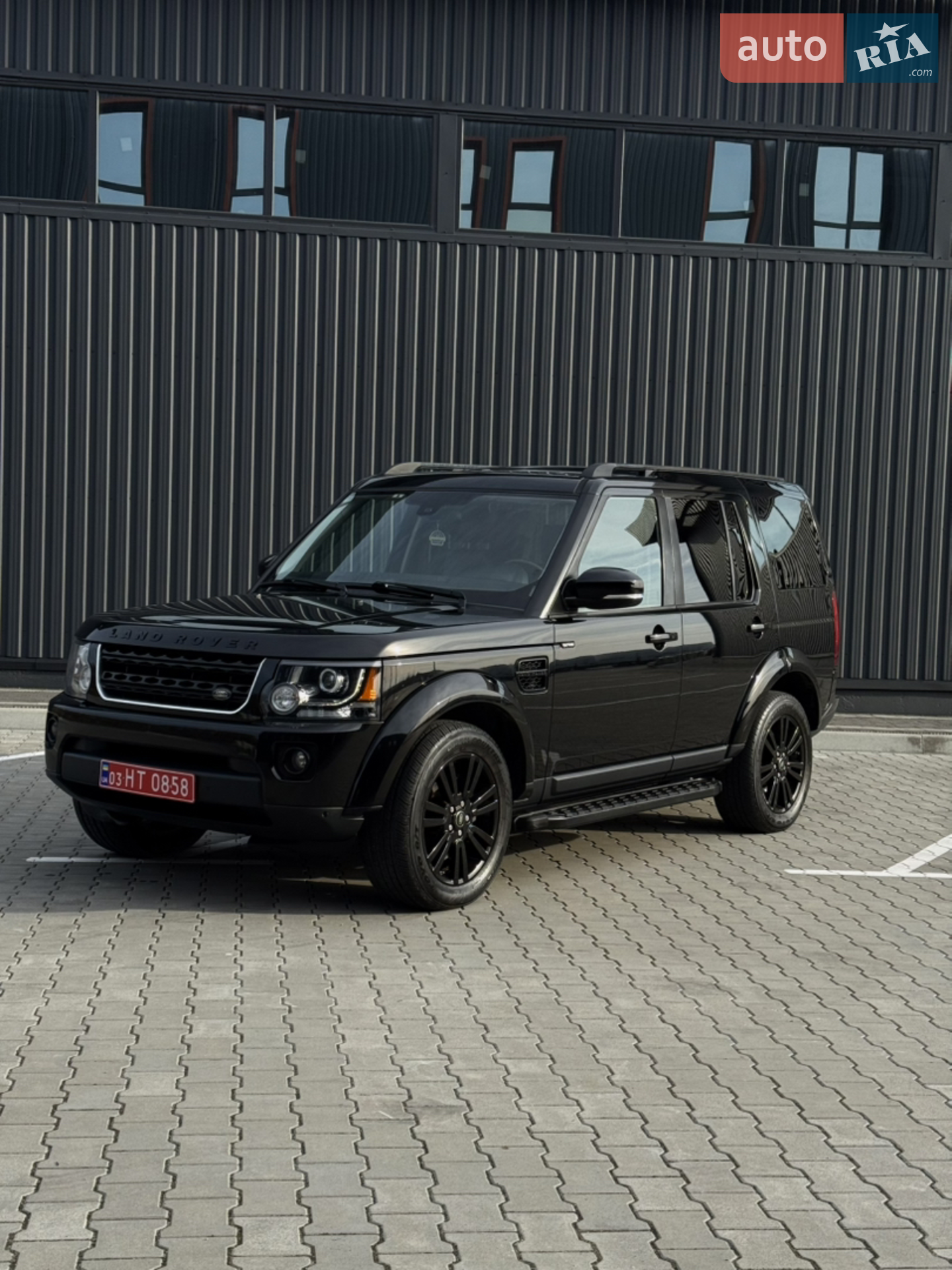 2016 Land Rover Discovery - мініатюра 13
