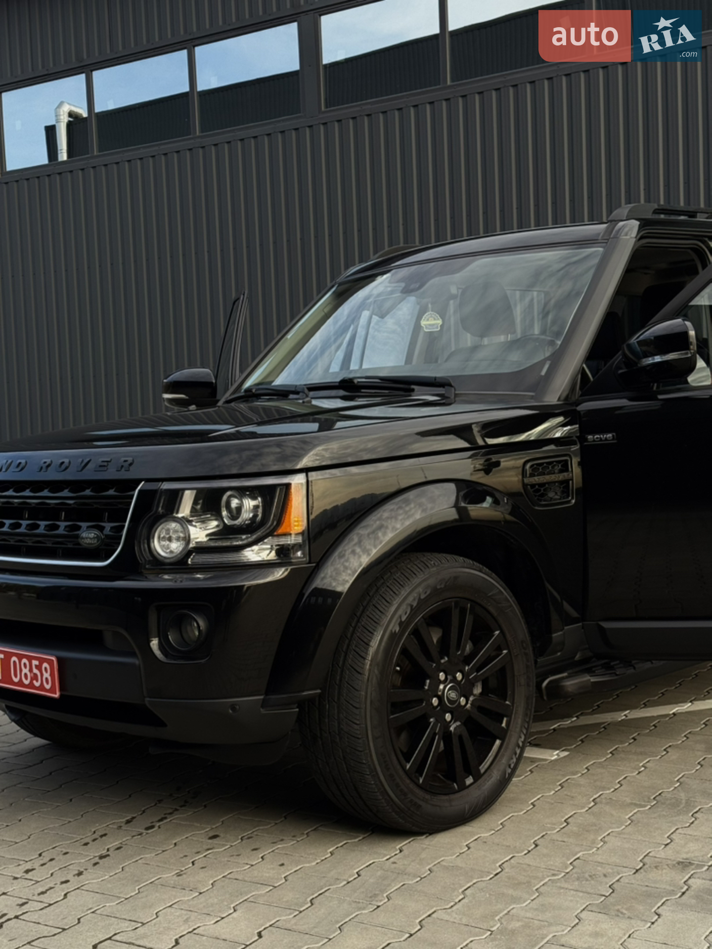 2016 Land Rover Discovery - мініатюра 27