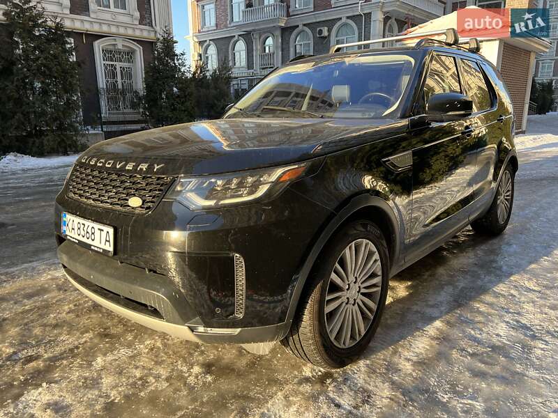 Внедорожник / Кроссовер Land Rover Discovery 2017 в Киеве