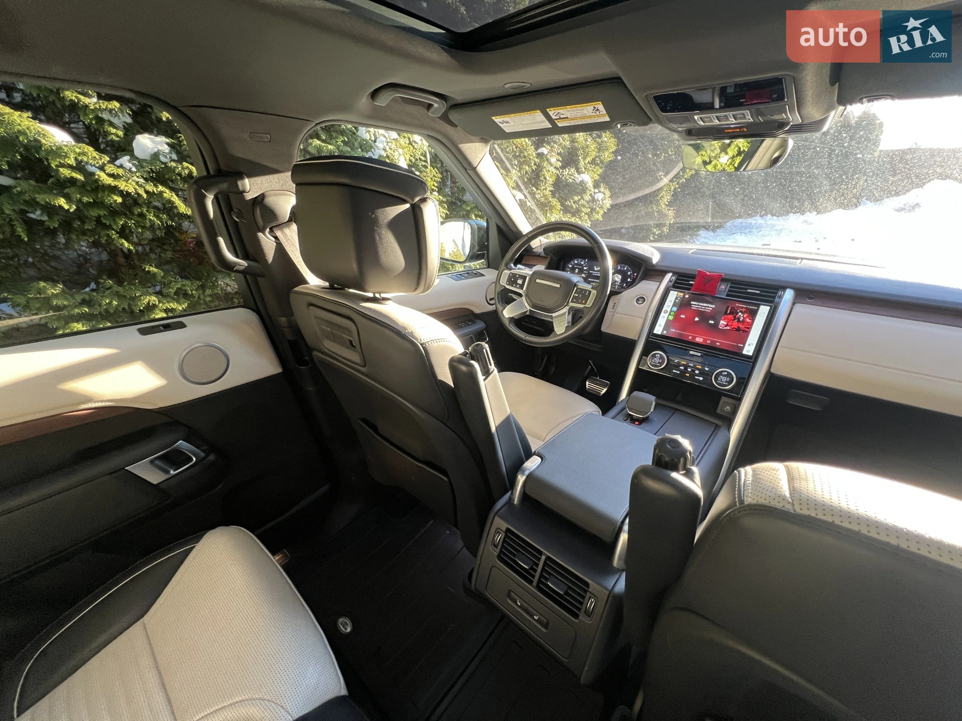 2021 Land Rover Discovery - мініатюра 21