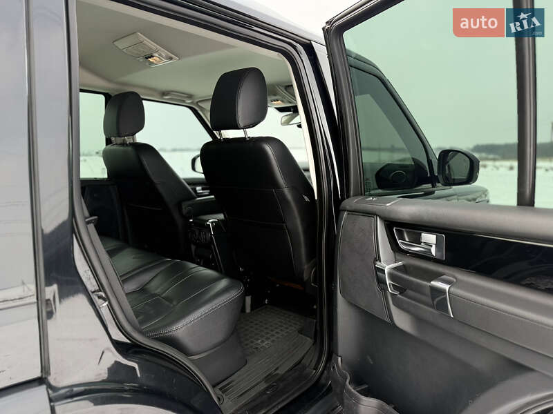 Внедорожник / Кроссовер Land Rover Discovery 2015 в Ивано-Франковске