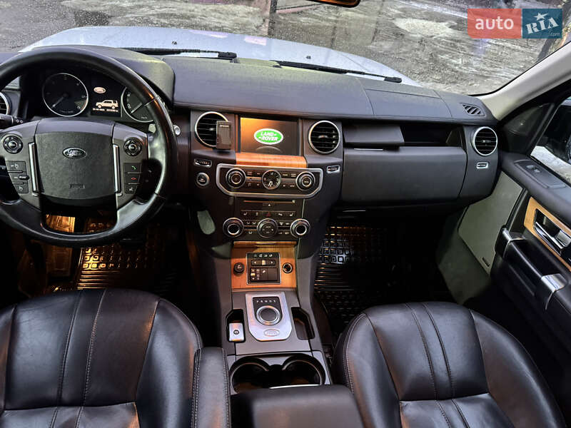Внедорожник / Кроссовер Land Rover Discovery 2014 в Киеве