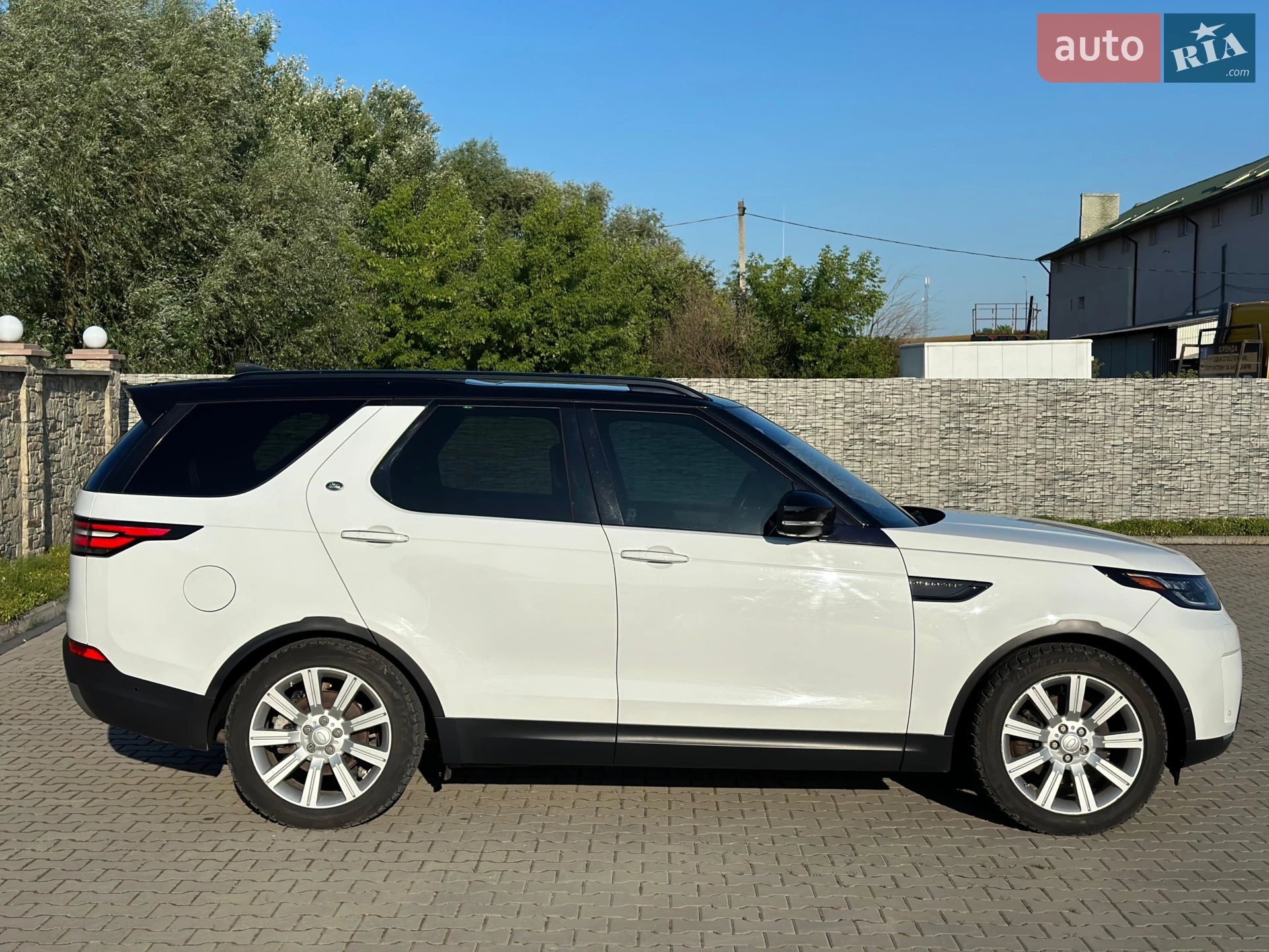 2020 Land Rover Discovery - мініатюра 10
