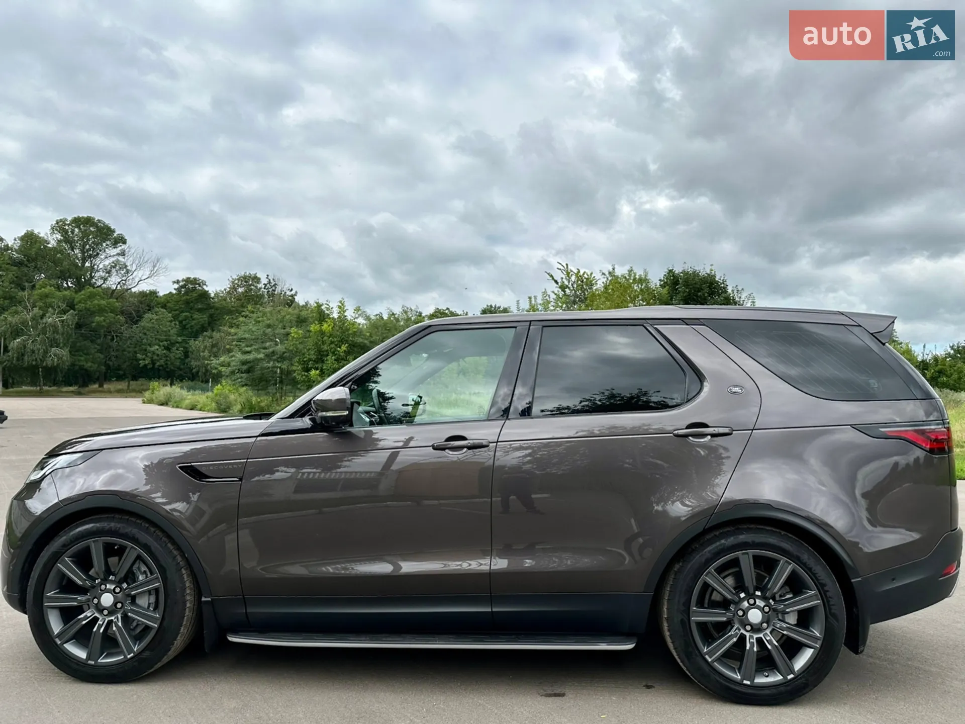 2021 Land Rover Discovery - мініатюра 13