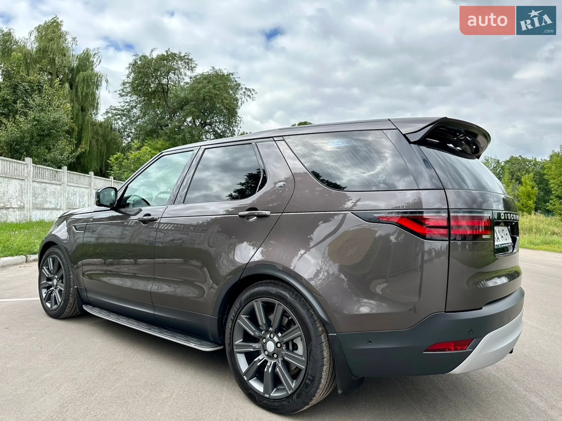 2021 Land Rover Discovery - мініатюра 20