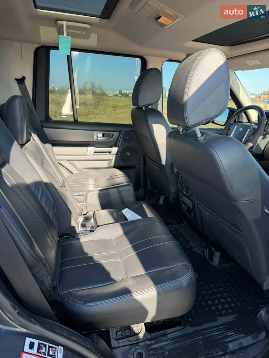 2016 Land Rover Discovery - мініатюра 8