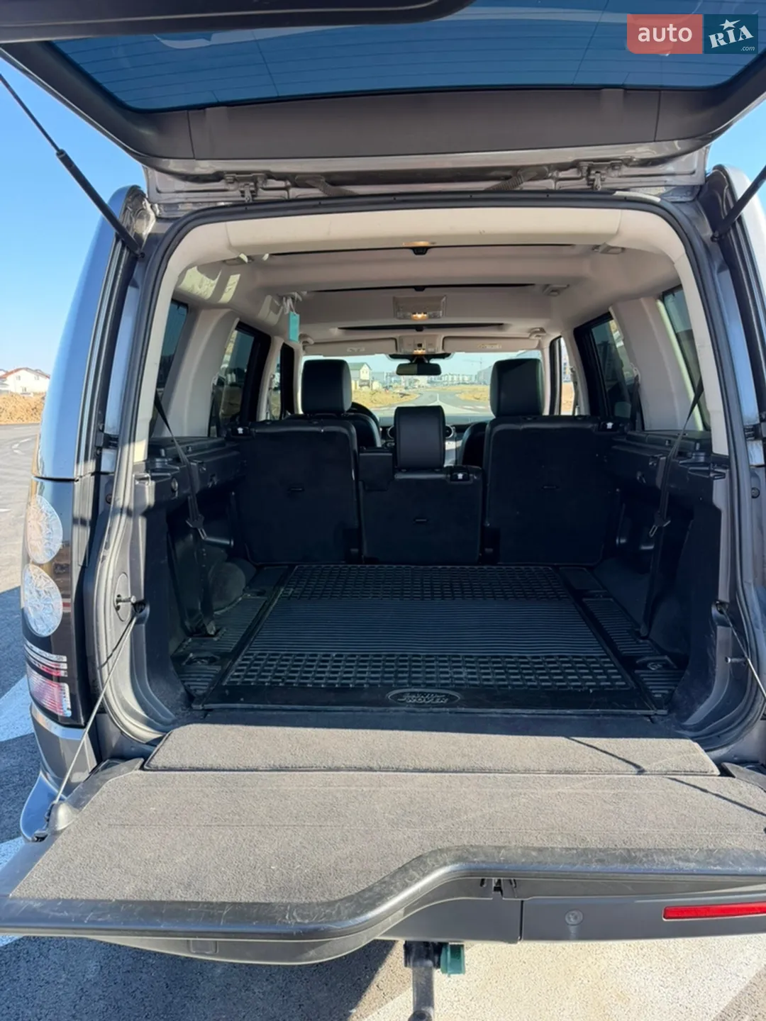 2016 Land Rover Discovery - мініатюра 9