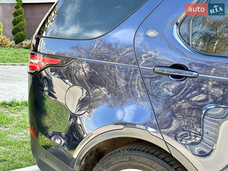 Внедорожник / Кроссовер Land Rover Discovery 2018 в Тернополе