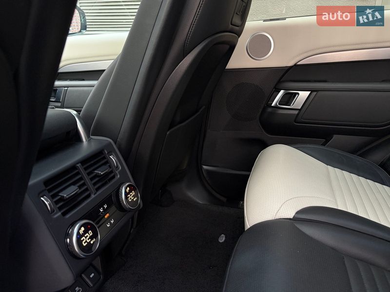 Внедорожник / Кроссовер Land Rover Discovery 2022 в Киеве