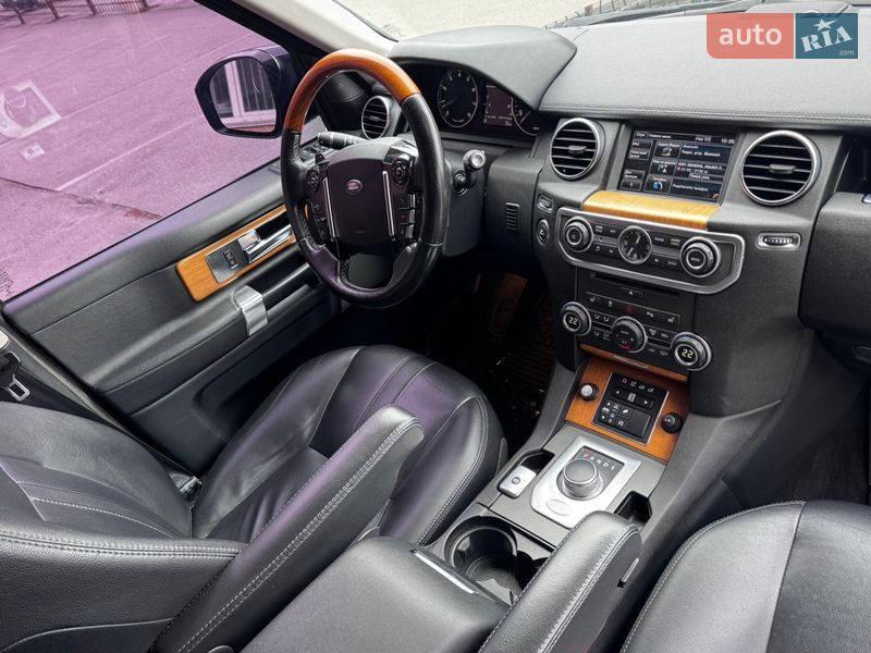 Внедорожник / Кроссовер Land Rover Discovery 2014 в Киеве