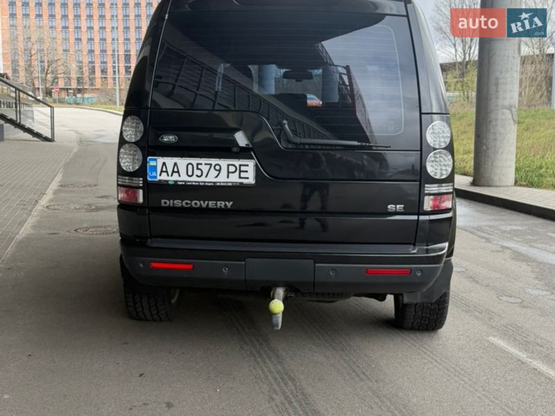 Внедорожник / Кроссовер Land Rover Discovery 2016 в Киеве