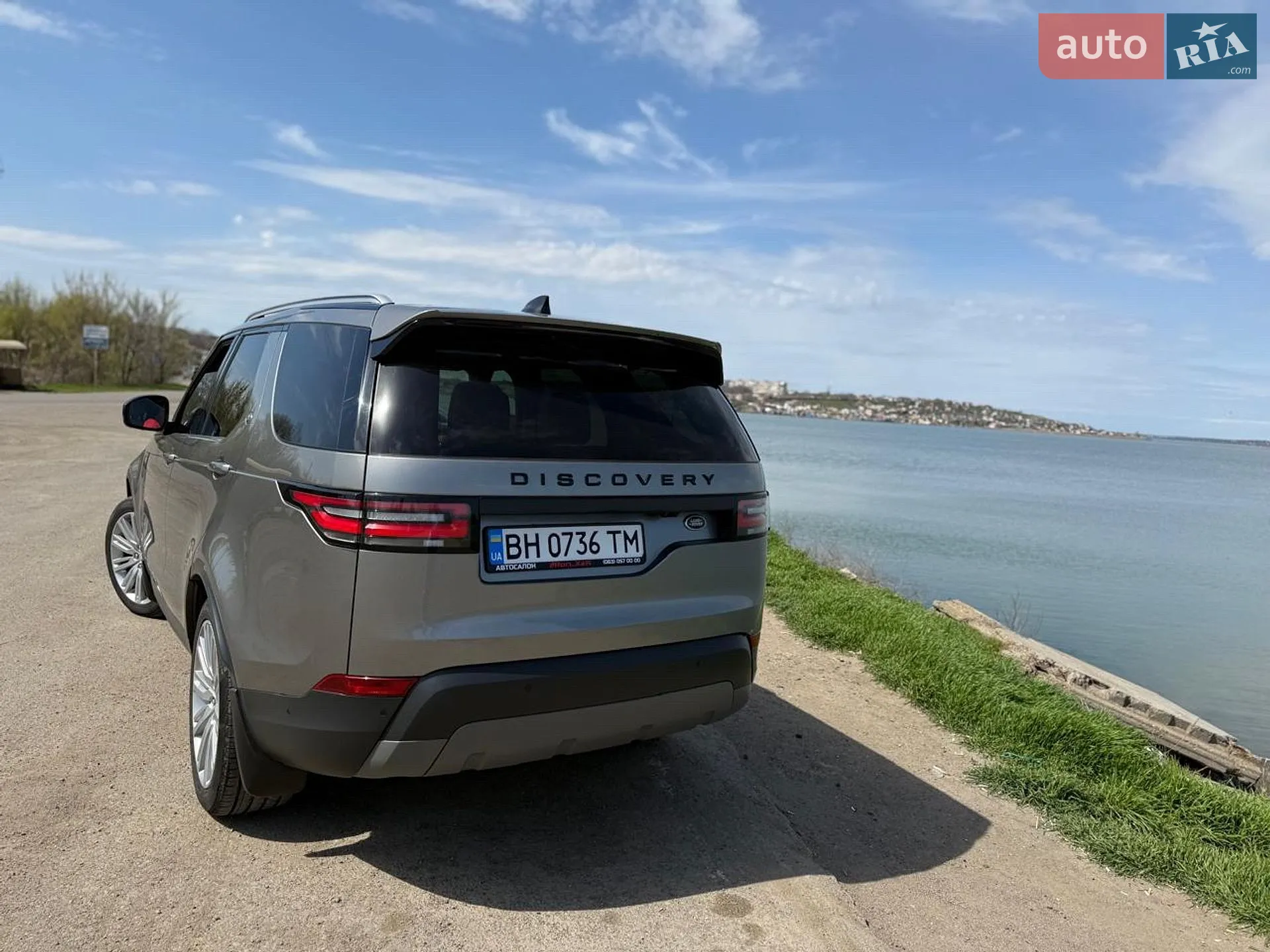 2017 Land Rover Discovery - мініатюра 6