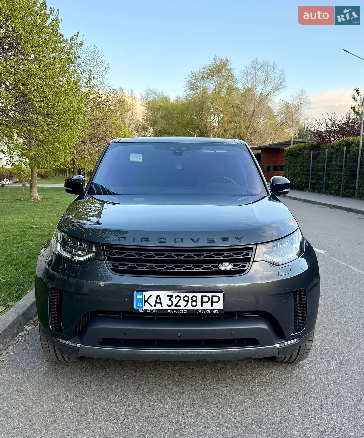 2018 Land Rover Discovery - мініатюра 19
