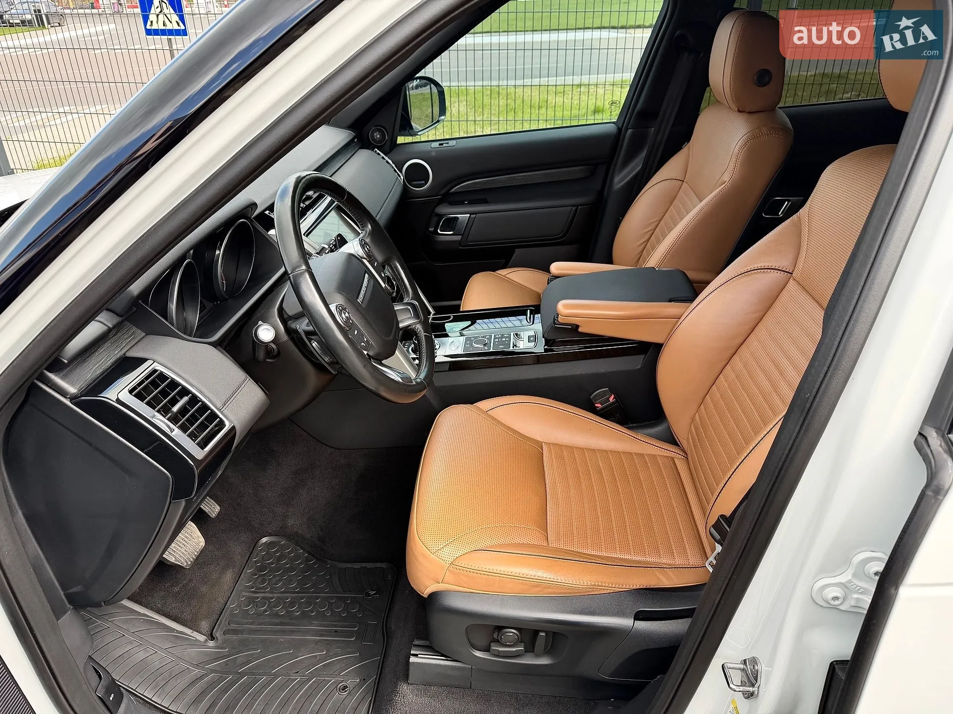 2017 Land Rover Discovery - мініатюра 5