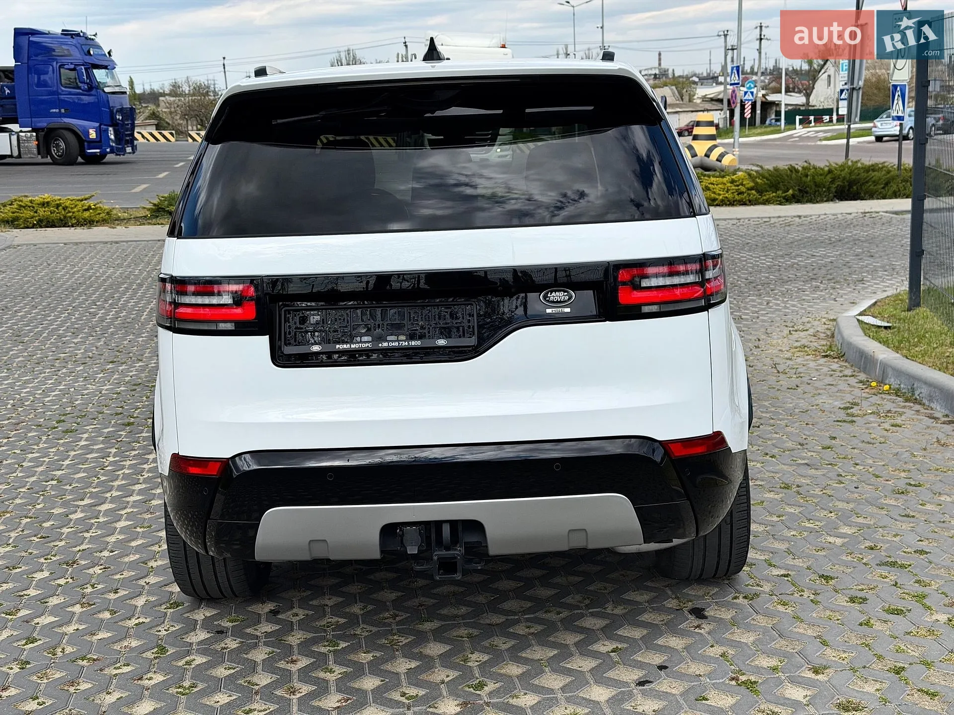2017 Land Rover Discovery - мініатюра 10
