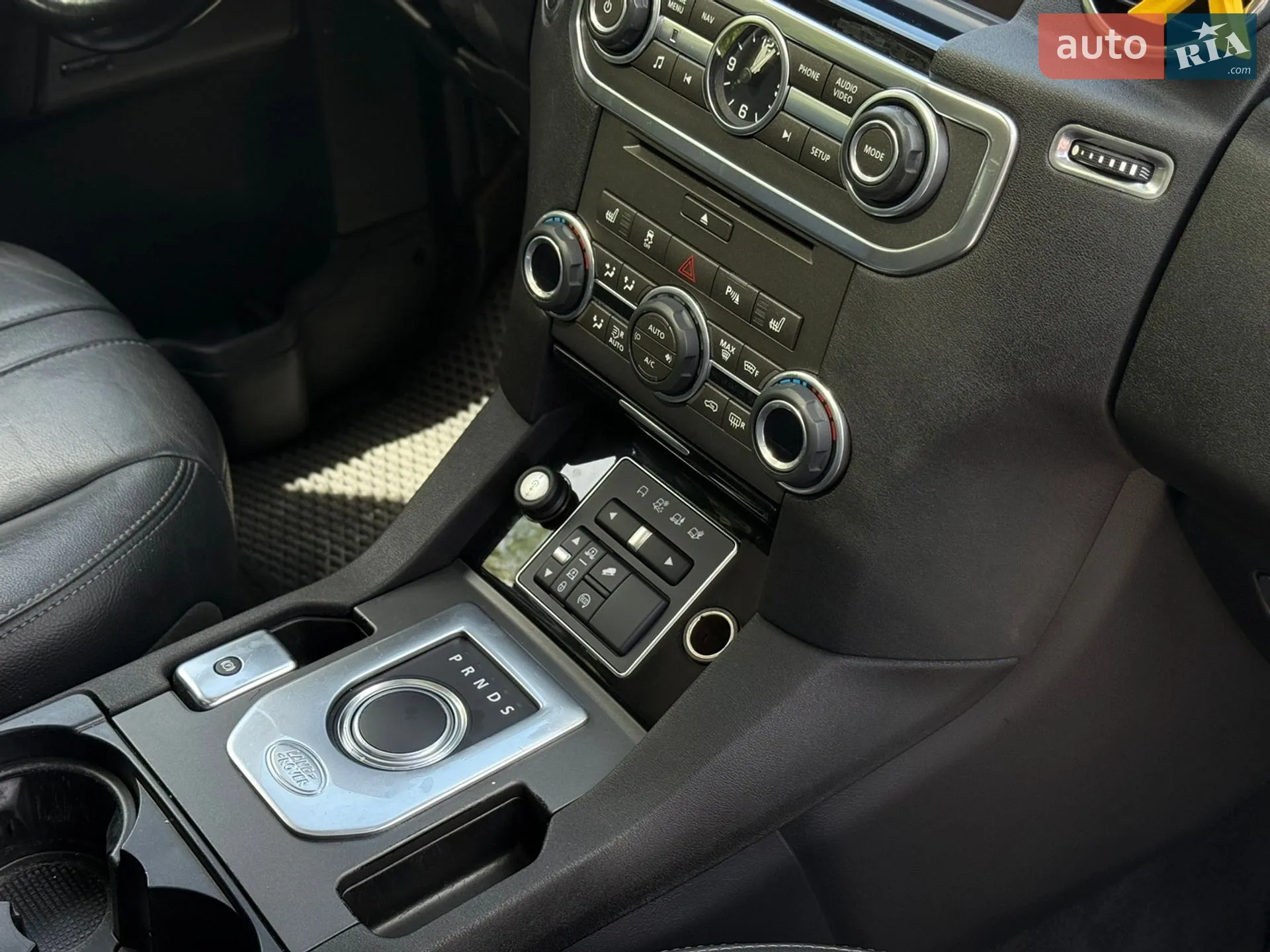 2015 Land Rover Discovery - мініатюра 8