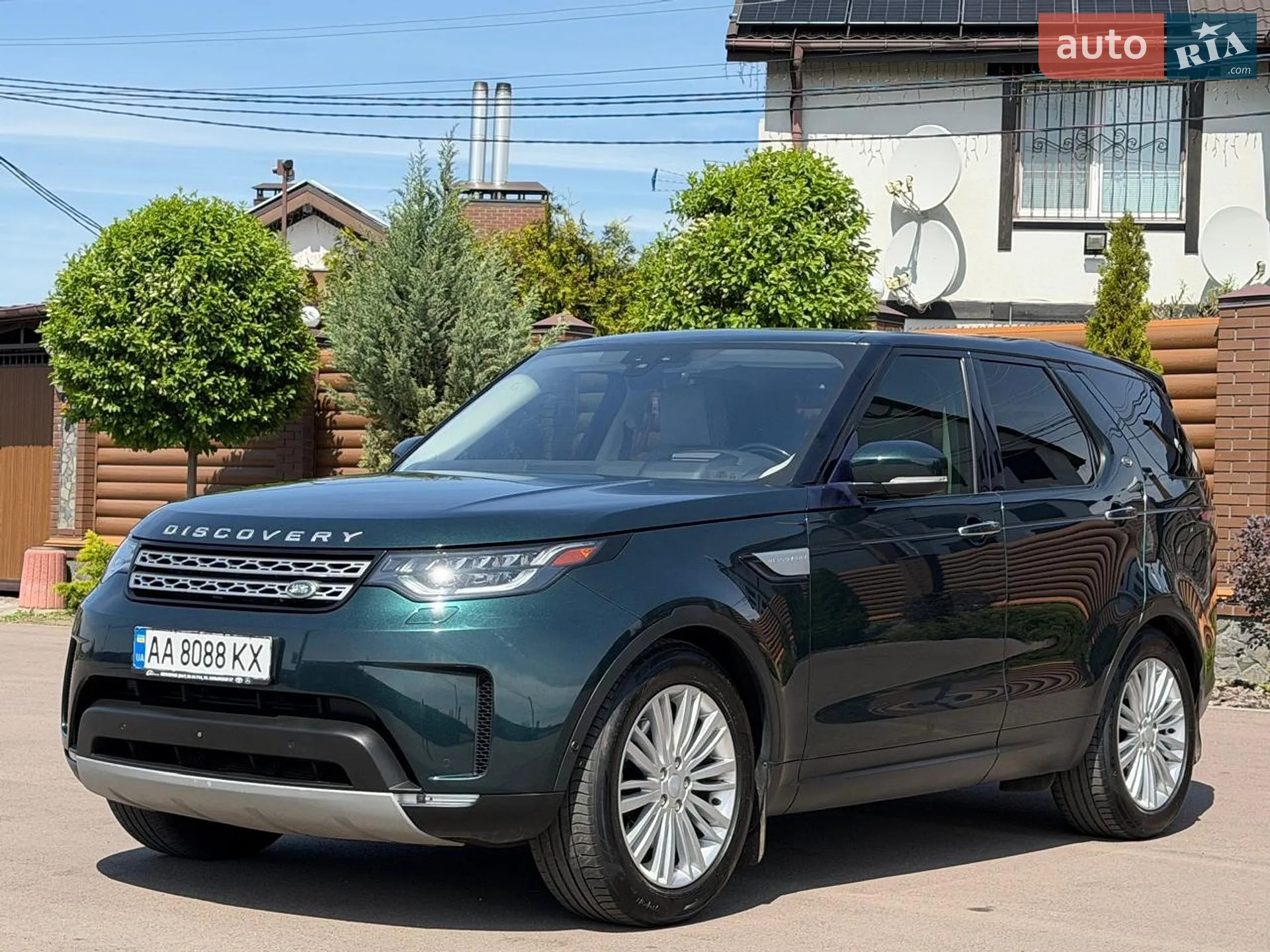 2017 Land Rover Discovery - мініатюра 8