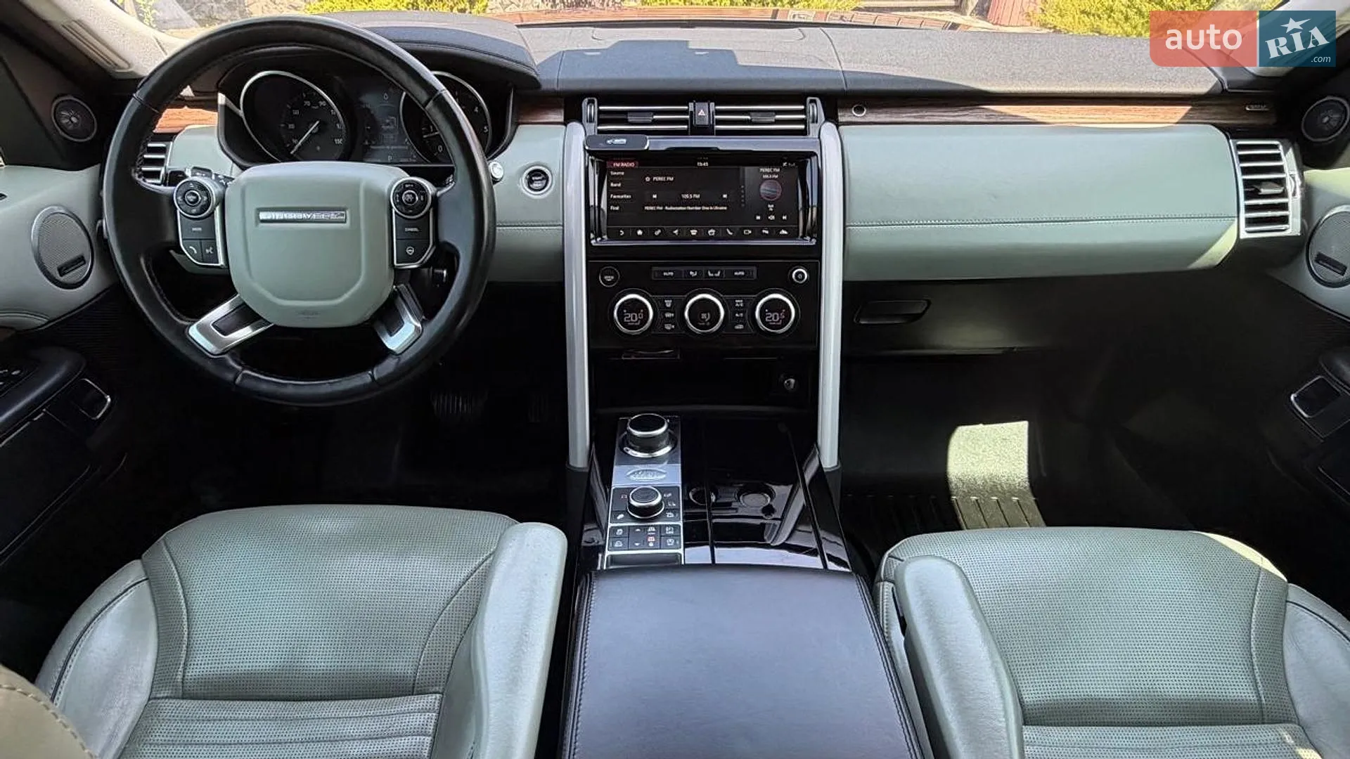 2017 Land Rover Discovery - мініатюра 66