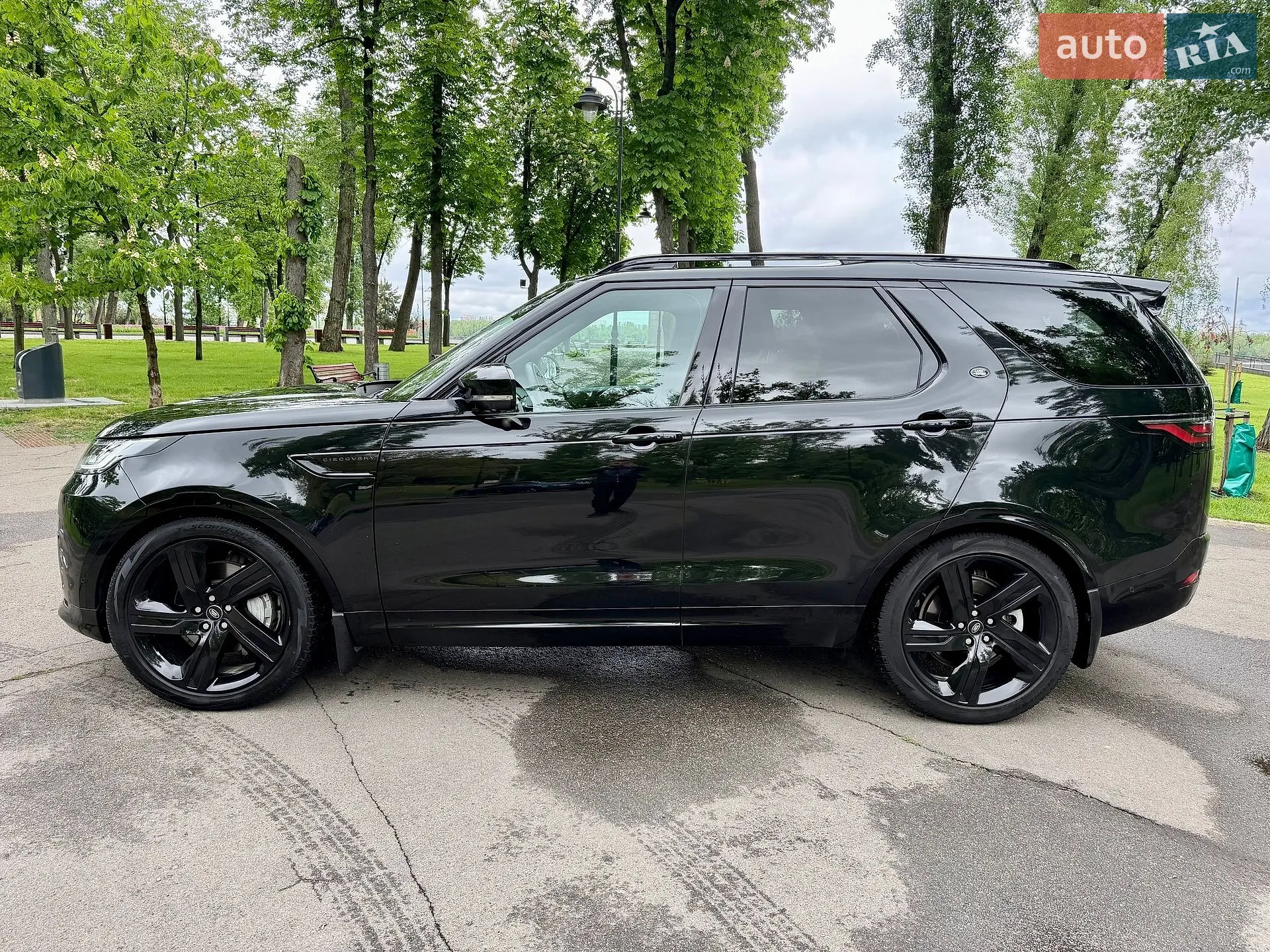2023 Land Rover Discovery - мініатюра 13