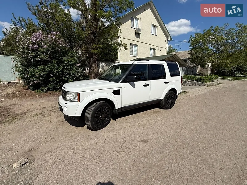 Land Rover Discovery 2013