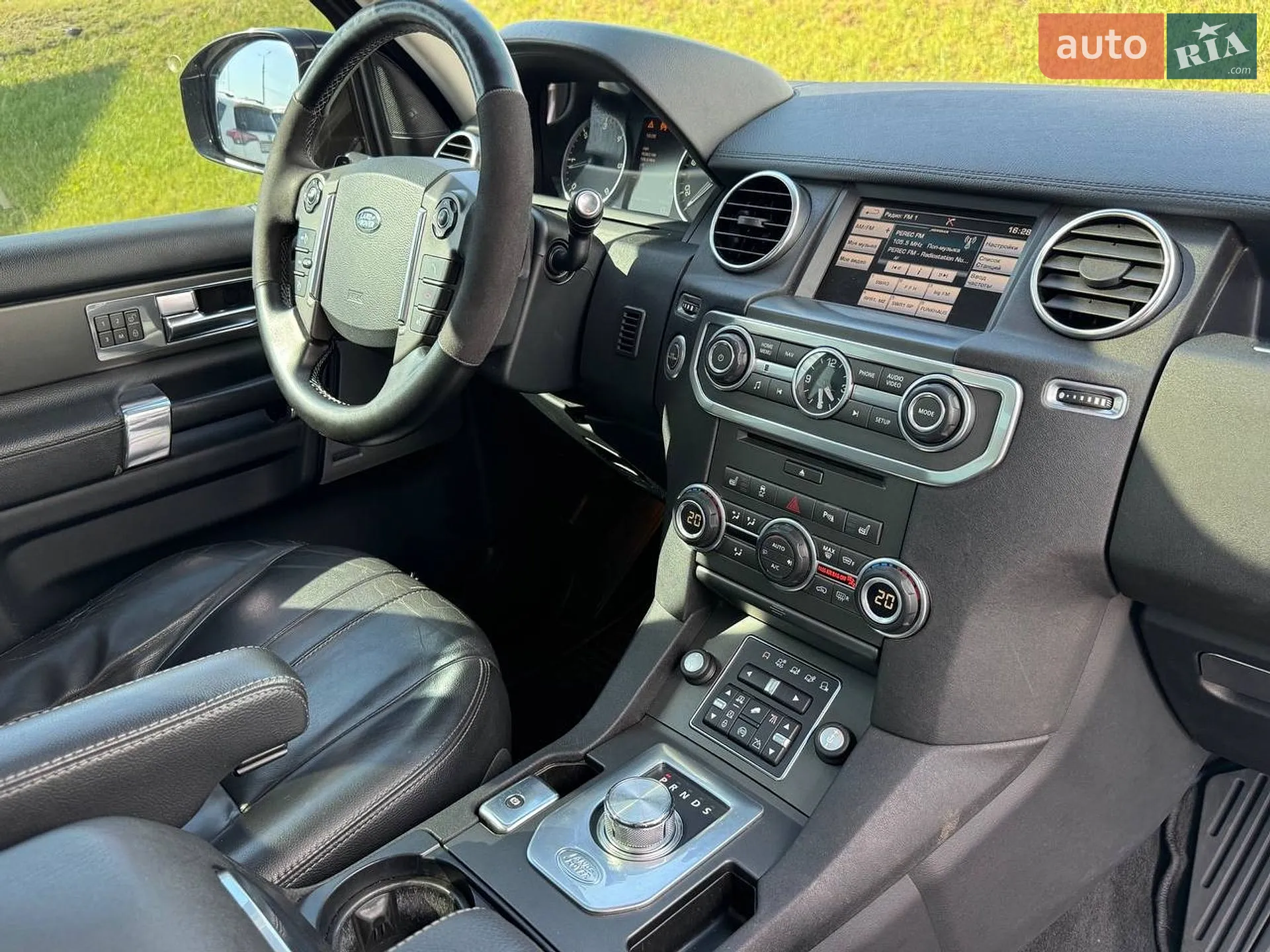 2016 Land Rover Discovery - мініатюра 37